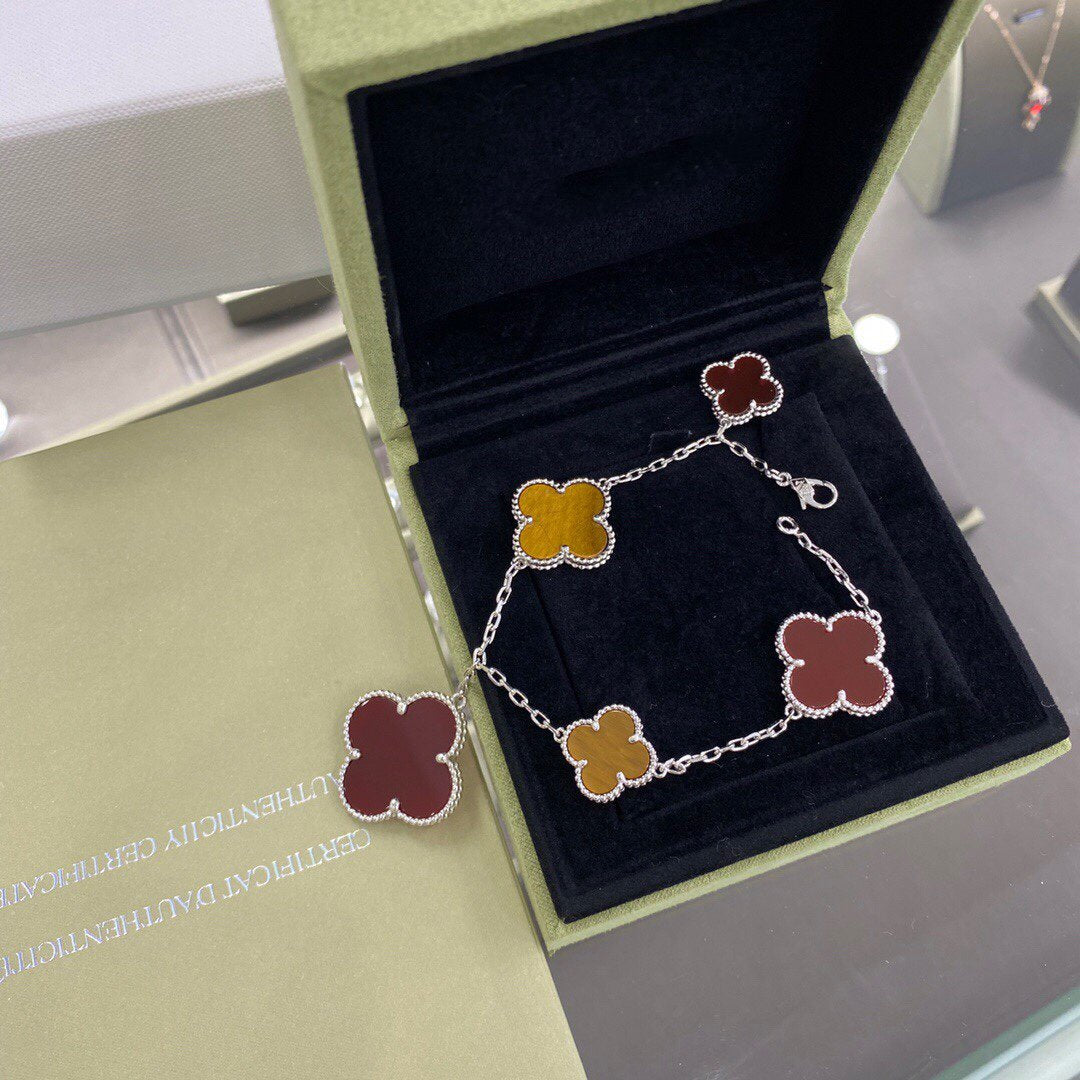 [Shinejoy]CLOVER 5 MOTIFS SIVLER CARNELIAN TIGER EYE BRACELET