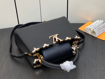 CAPUCINES BB 27 BLACK TAURILLON GOLD HARDWARE