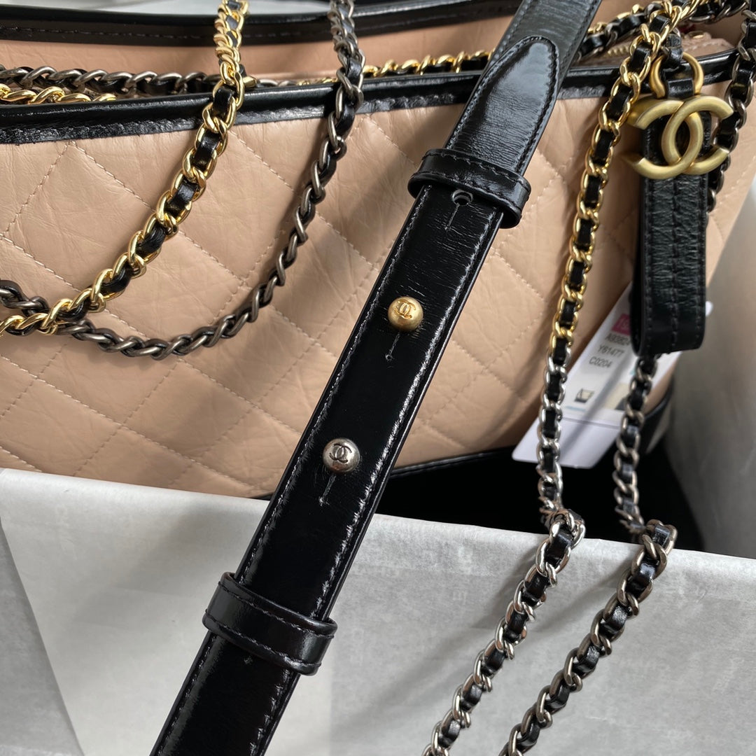 CC GABRIELLE MEDIUM 28 HOBO BAG IN ALMOND BEIGE MIX BLACK CALFSKIN