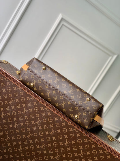 VAGABOND HOBO 38 IN BROWN MONOGRAM CANVAS