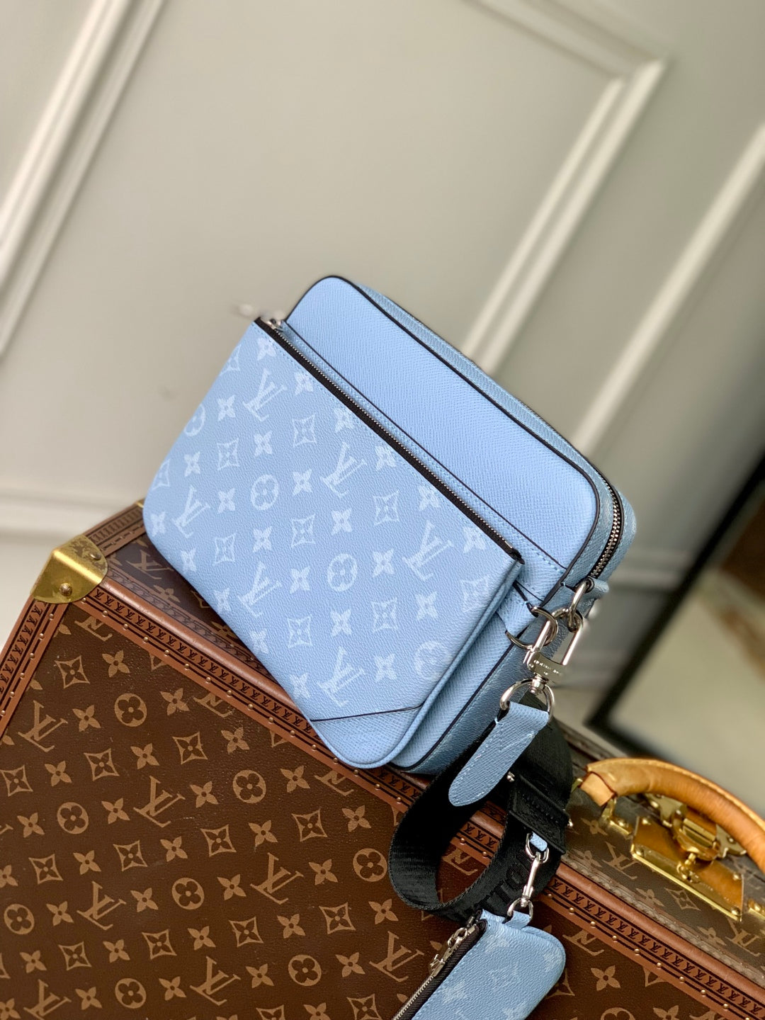 TRIO MESSENGER BAG 25 IN BLUE MONOGRAM COATED CANVAS AND CALFSKIN