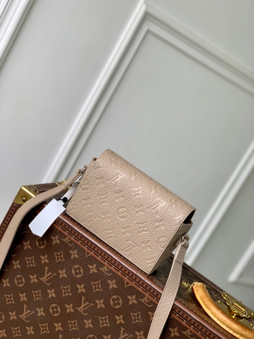 STEAMER WEARABLE WALLET 18 IN LIGHT BROWN MONOGRAM TAURILLON CALFSKIN